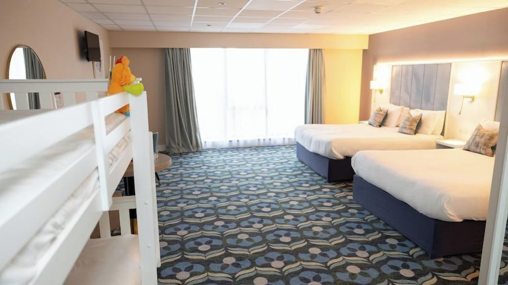 Ocean Sands Hotel 13/40