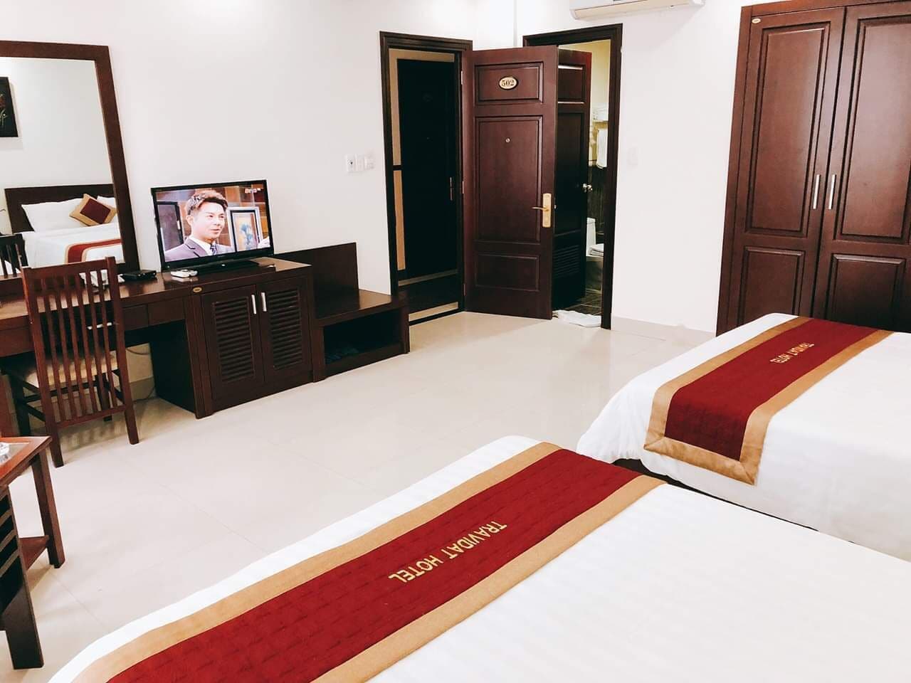 غرفة عائلية بحوض استحمام، Da Nang Port Hotel 4/4