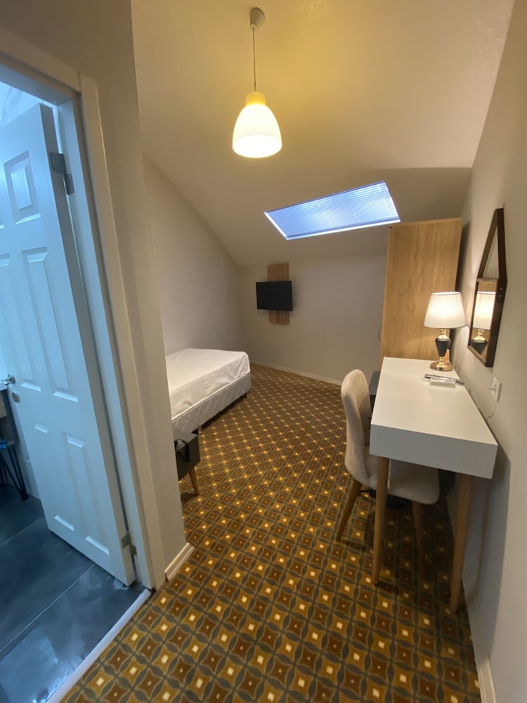Privado Hotels 25/50