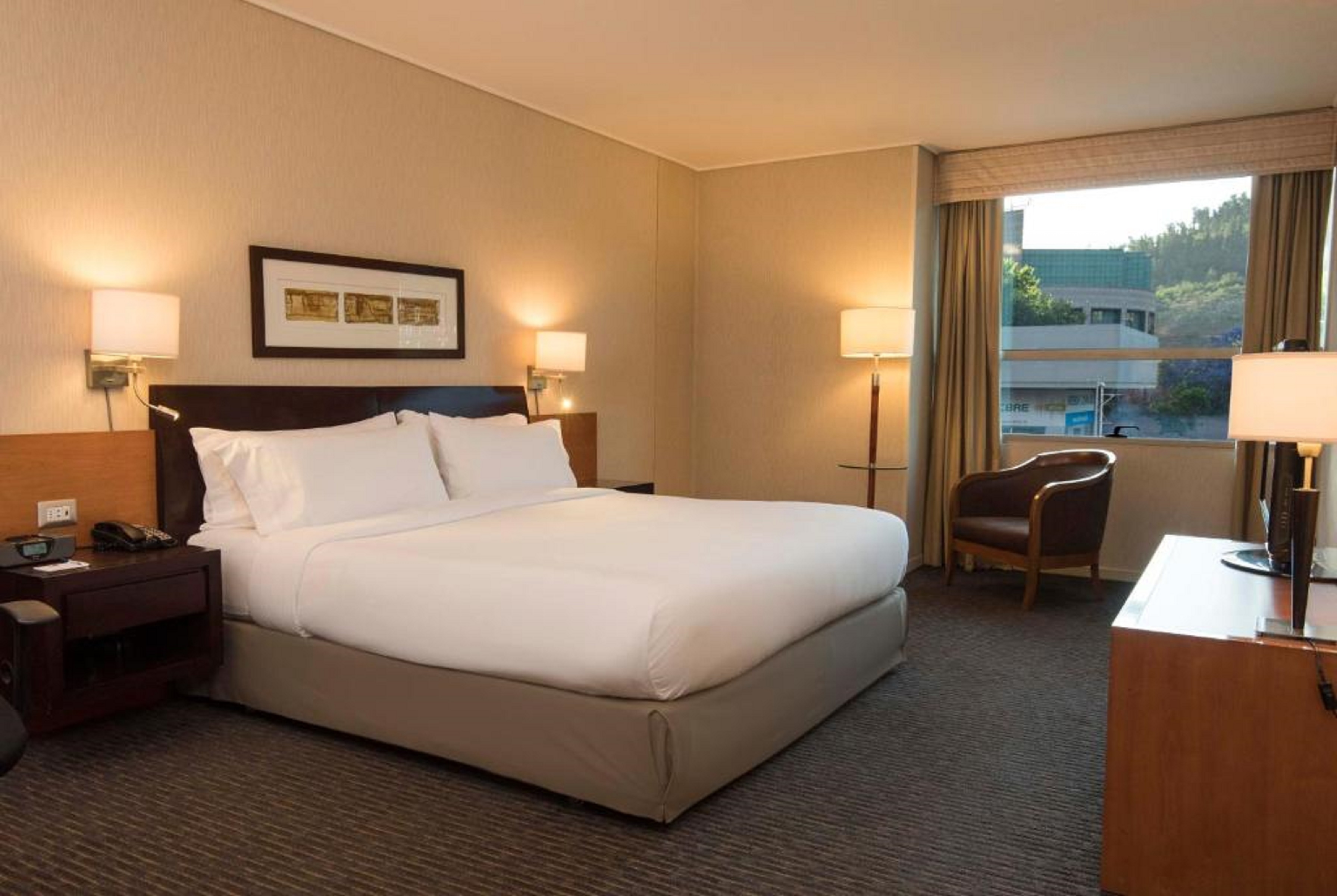 Room, Double Bed, City View