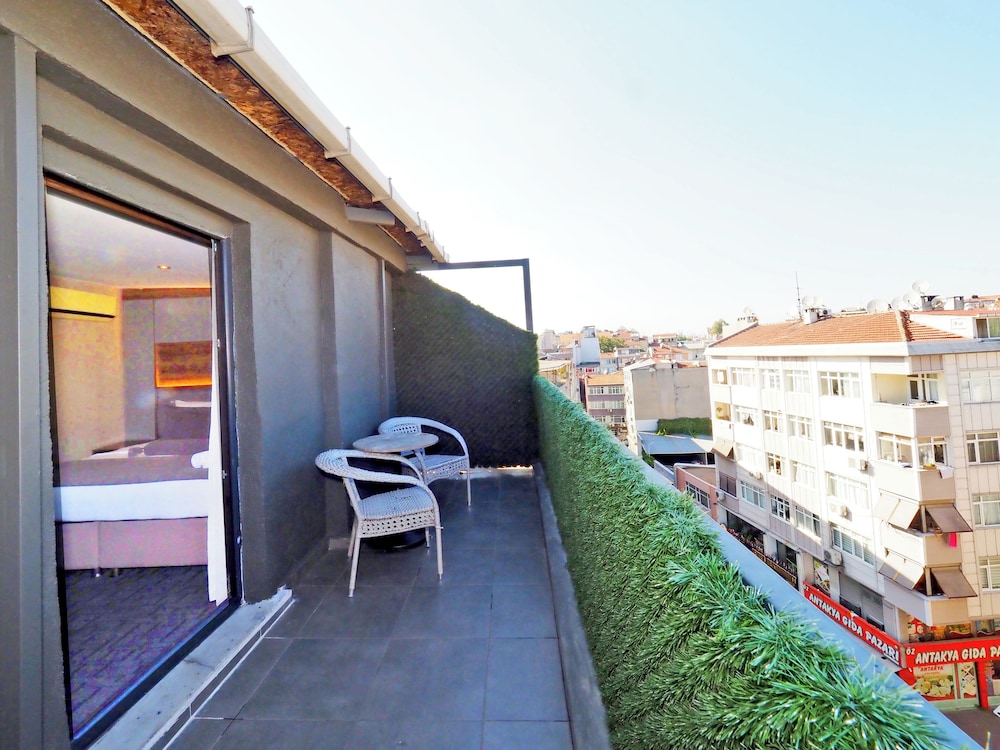 Best House Hotel 55/58