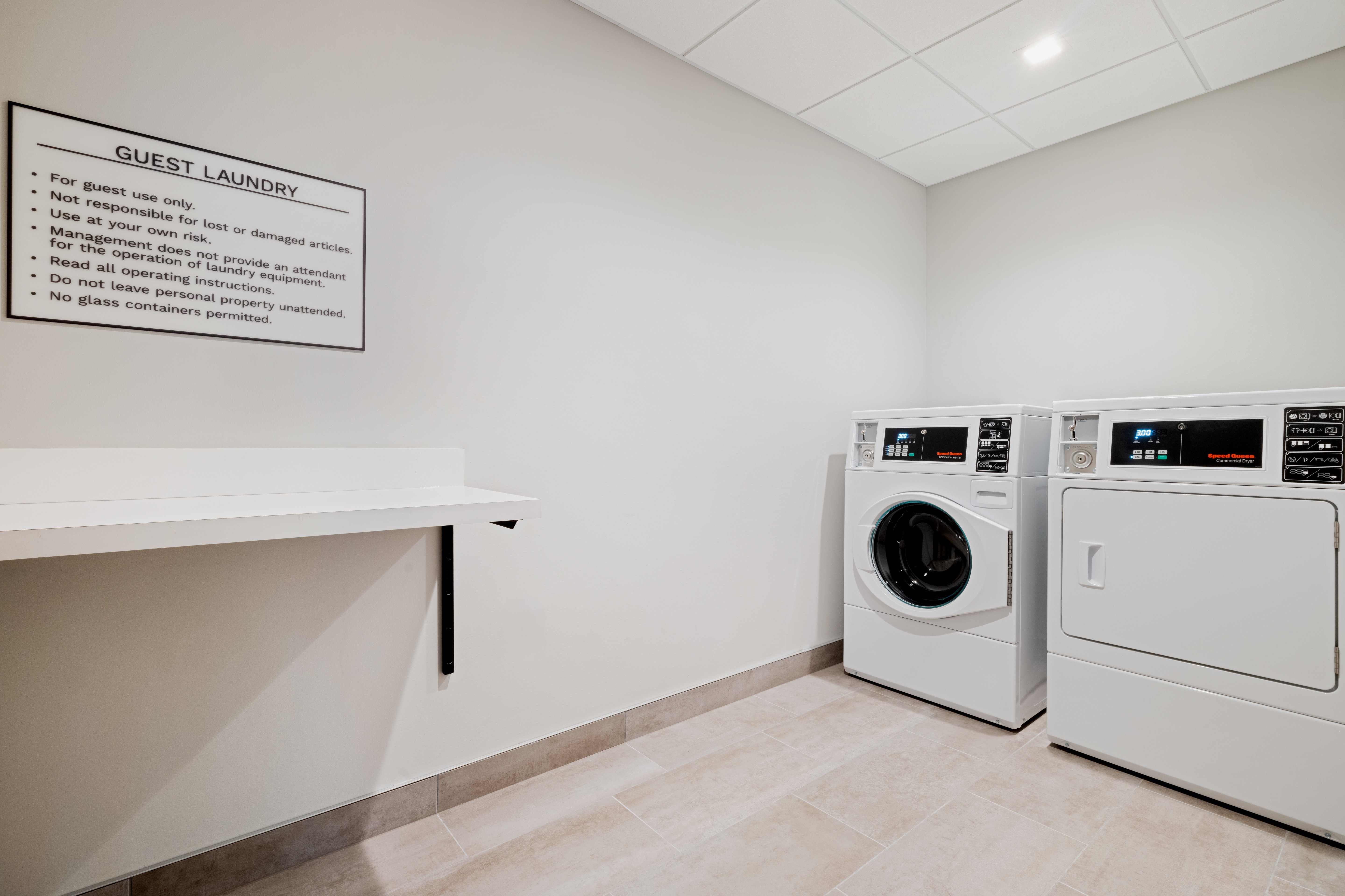 Atwell Suites Kansas City Airport by IHG 5/28