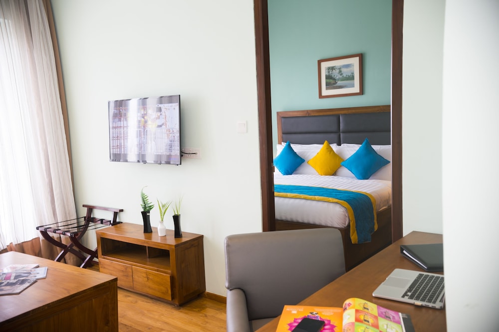 Ocean Edge Suites 23/49