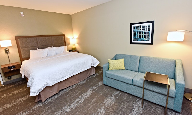 Hampton Inn Kirksville 23/62