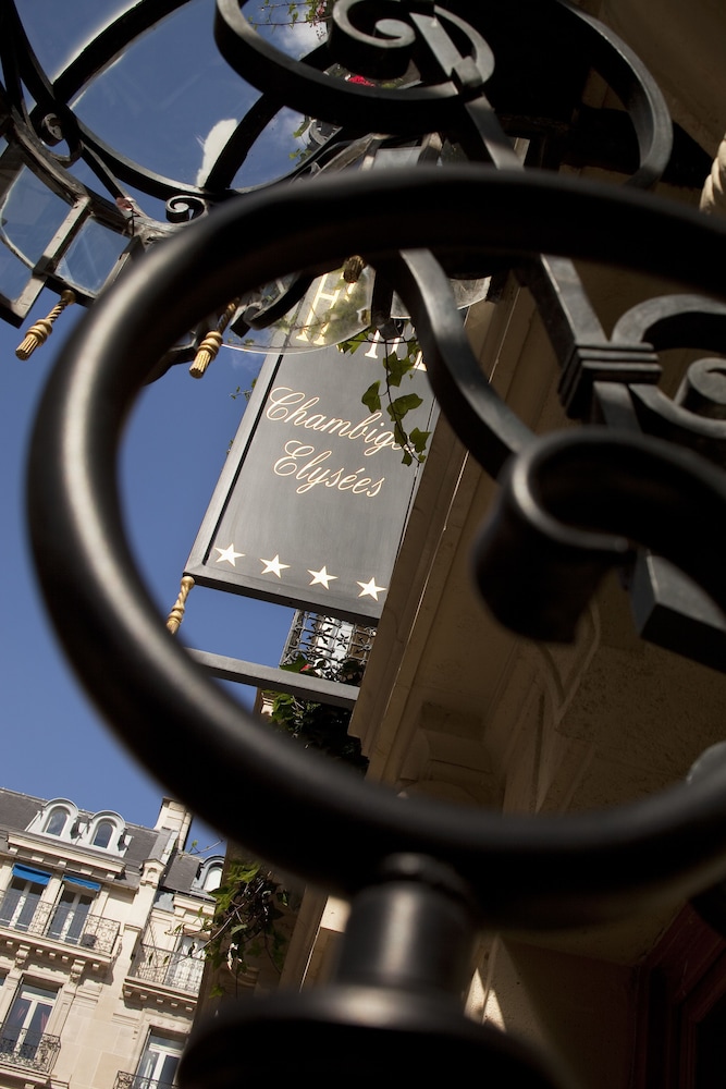 Hotel Chambiges Elysees 43/43