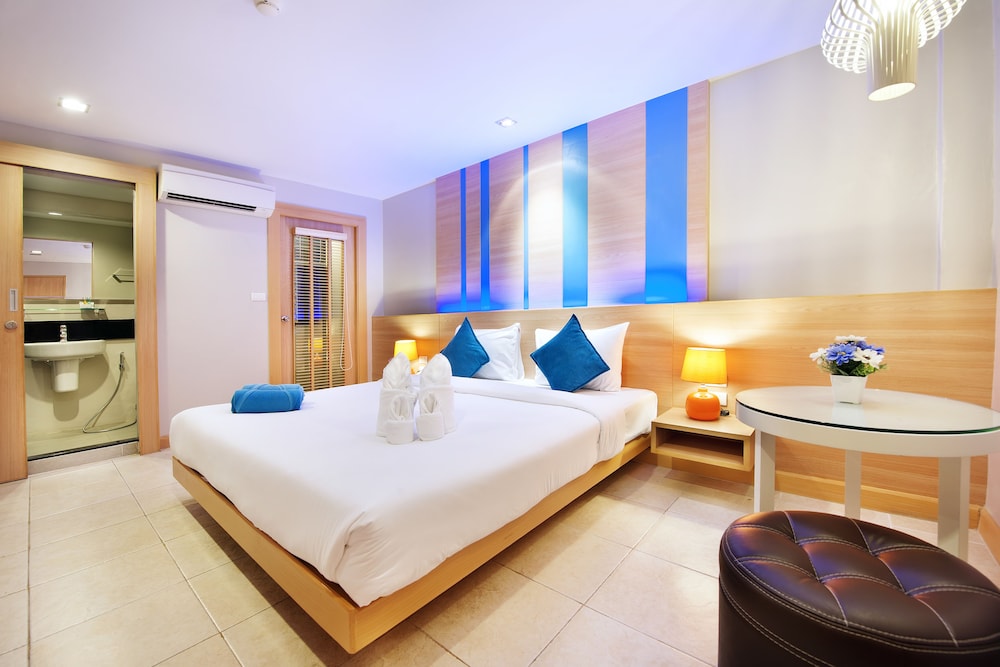 Ratana Apart Hotel At Kamala 9/50