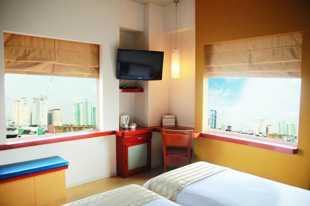 Sparks Life Jakarta, ARTOTEL Curated 19/50