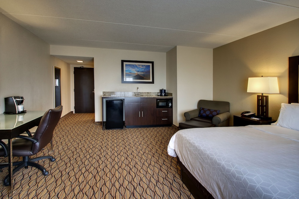 Holiday Inn Express Baltimore-Bwi Airport West 23/70