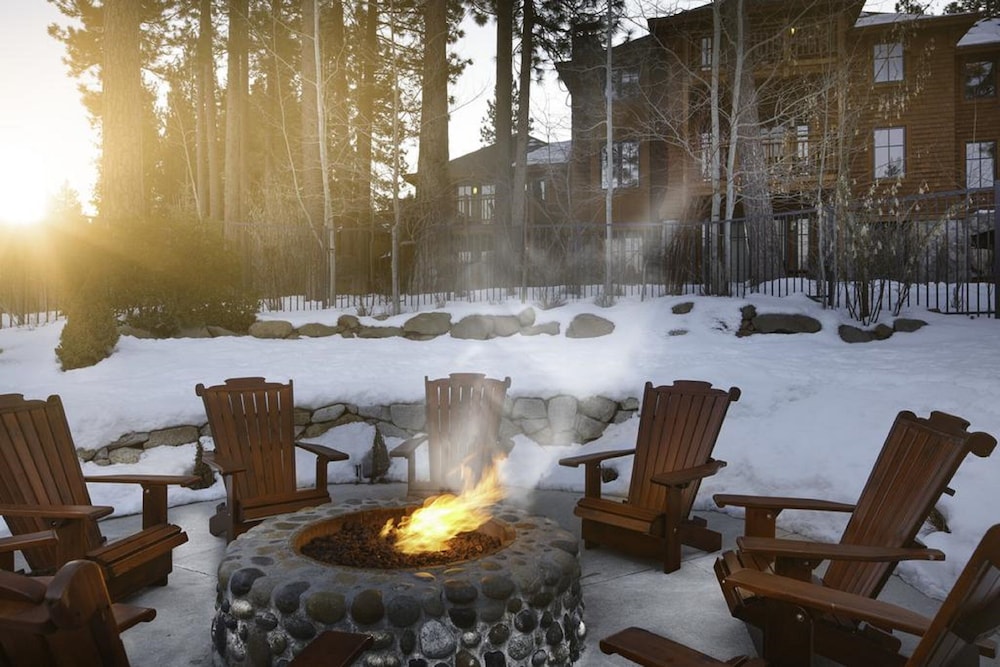 Hyatt Residence Club Lake Tahoe High Sierra Lodge 40/62