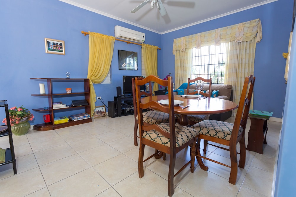 New Kingston Apt At Wellington Cove 19/27