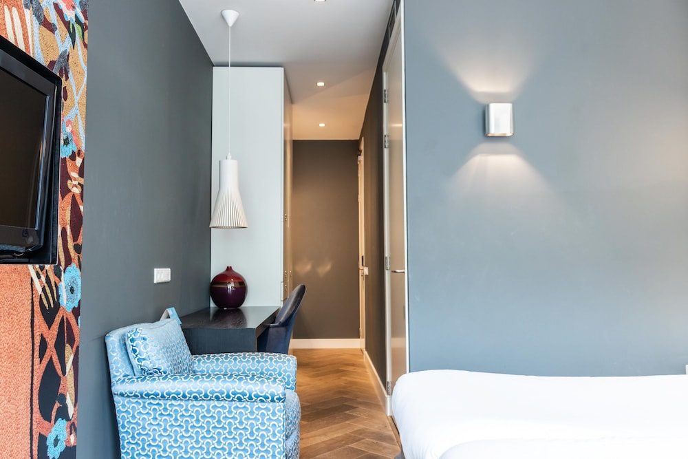 Hotel JL No76 47/64