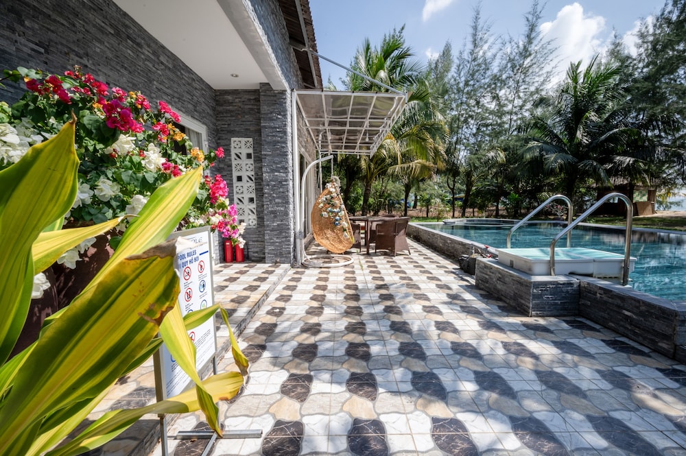 Chez Carole Beach Resort 41/50