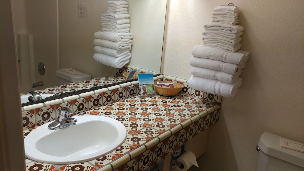Beaver Creek Inn 49/50