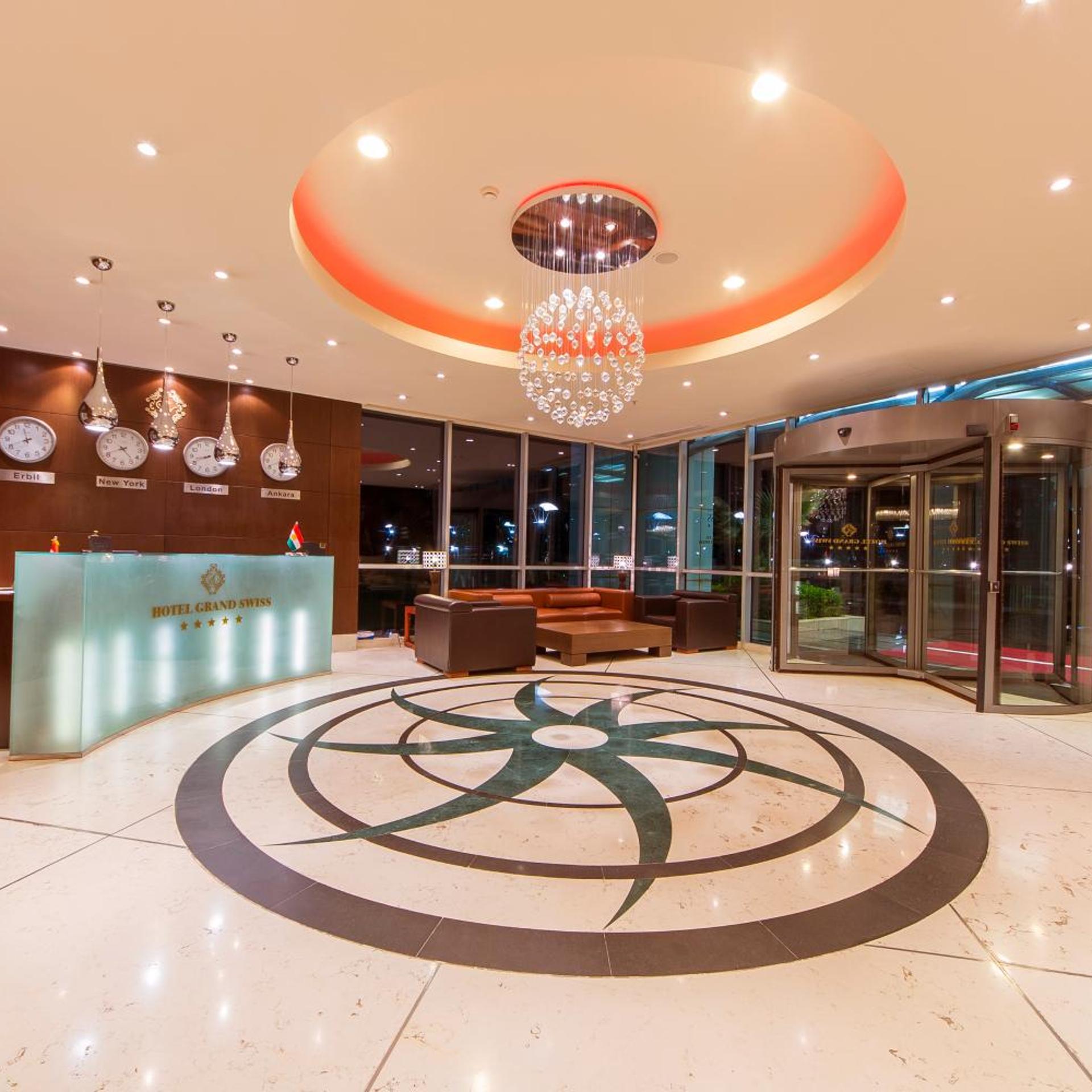 Hotel Grand Swiss 8/64