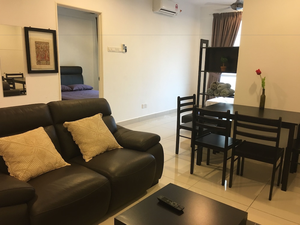 Merlene Suites at Mansion One 31/50