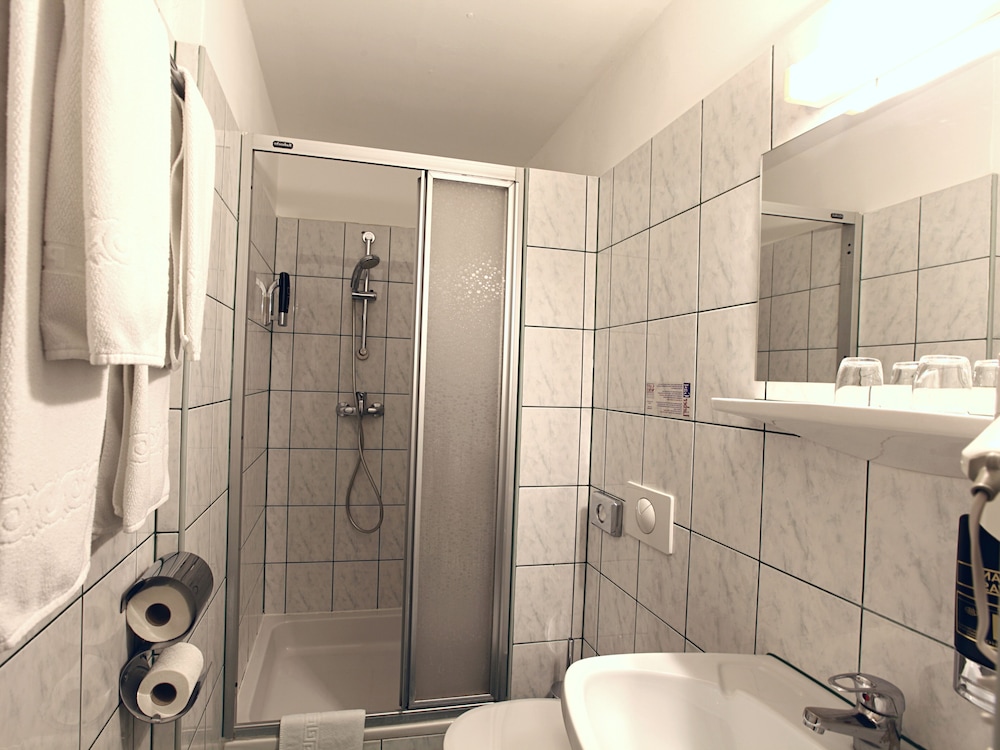 Andreas Hotelpension 46/50