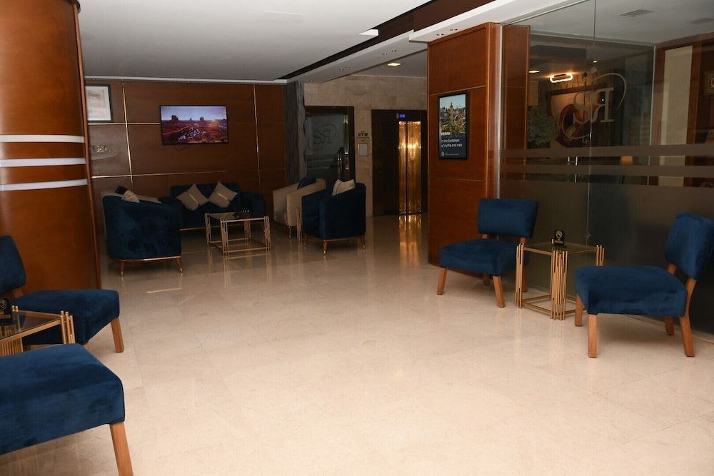 Sparr Hotel 43/66
