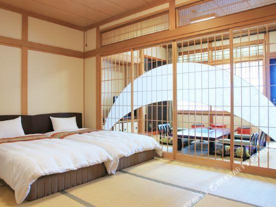 Japanese, Standard, Side Ocean View, Tatami
