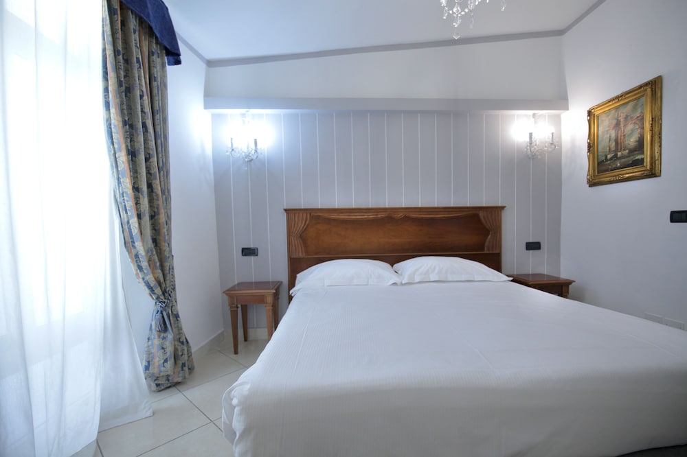 Hotel Veneto 5/60