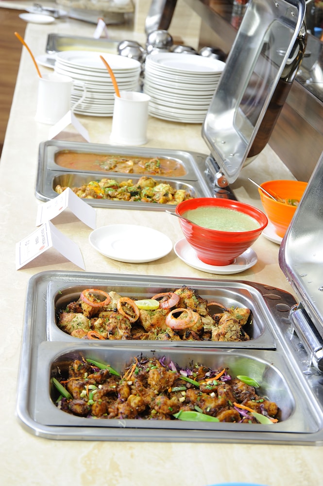 GRAND PALACE HOTEL AND SPA 16/50