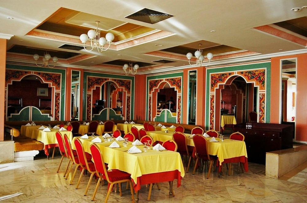 Orient Palace 31/42