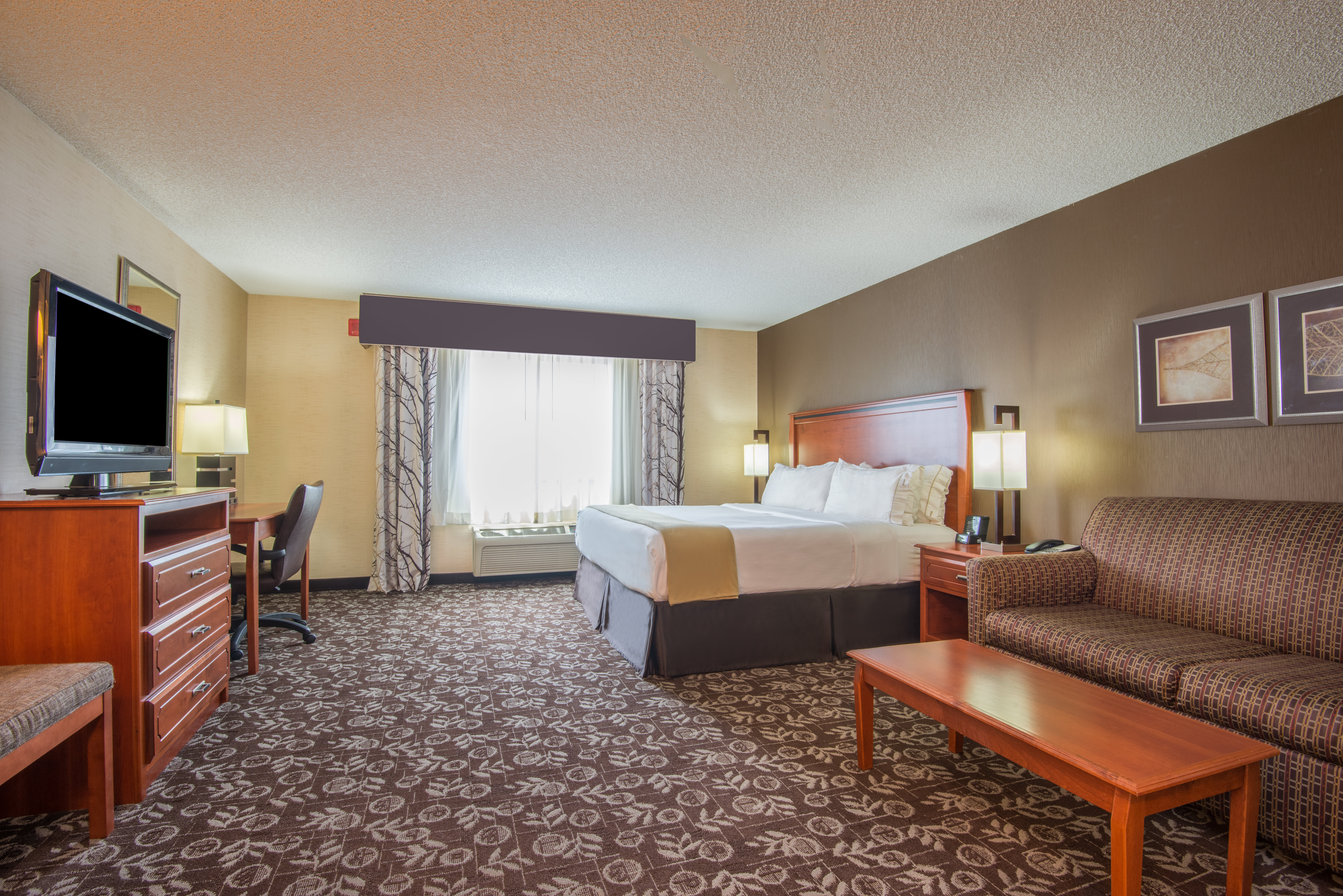 Holiday Inn Express Casper I 25 11/30