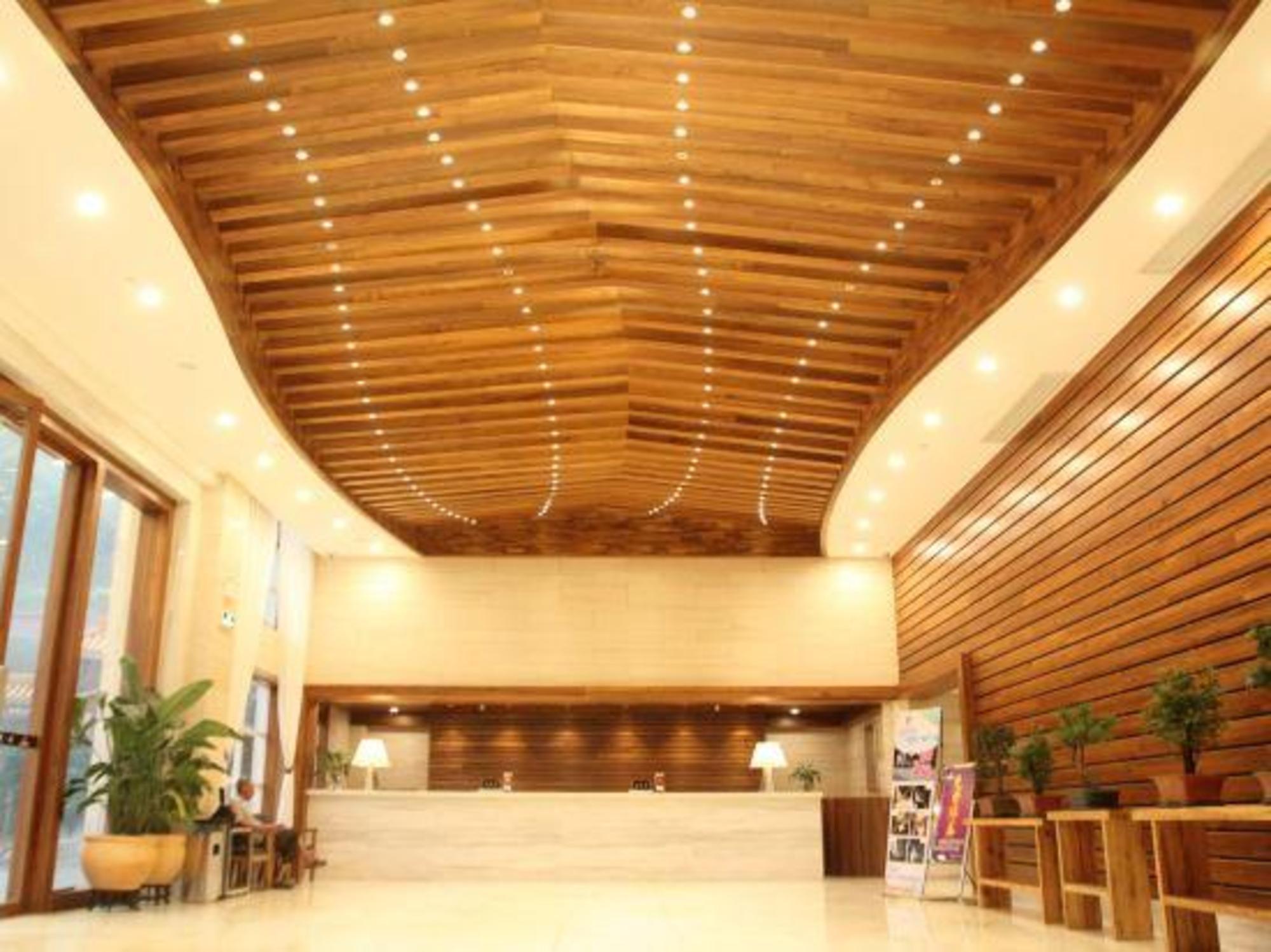 Huicheng Siji Hotel 8/32