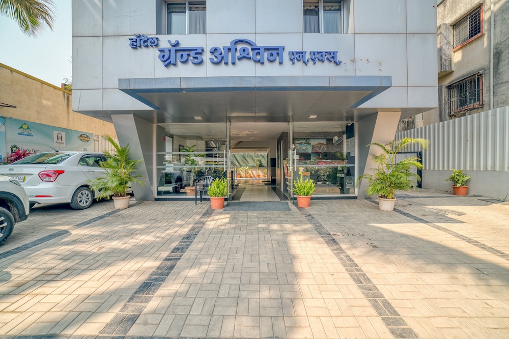 Hotel Grand Ashwin 37/41