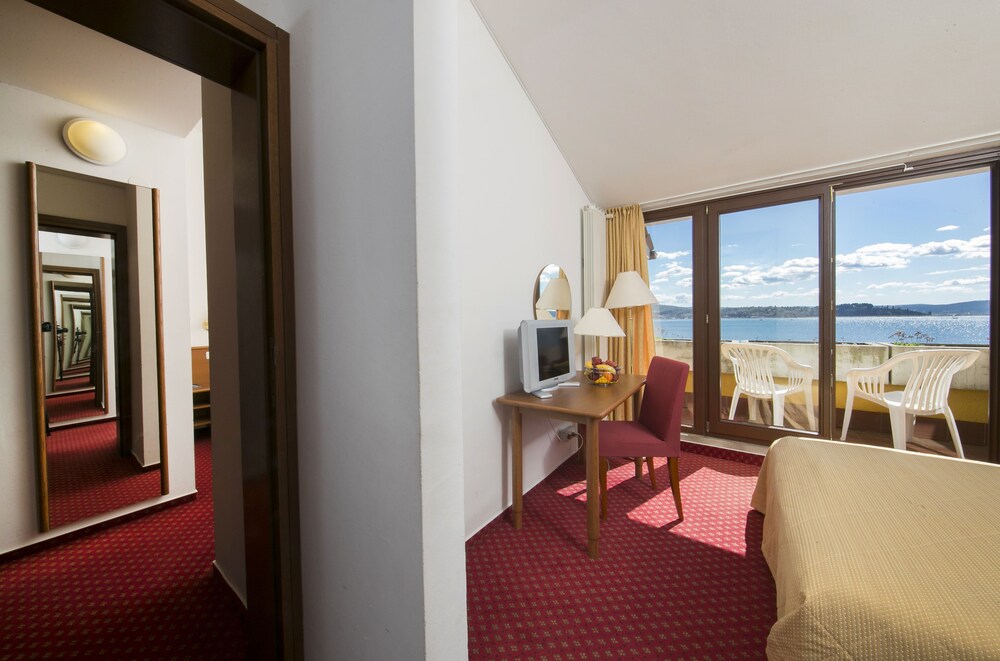 Hotel Vile Park 49/68