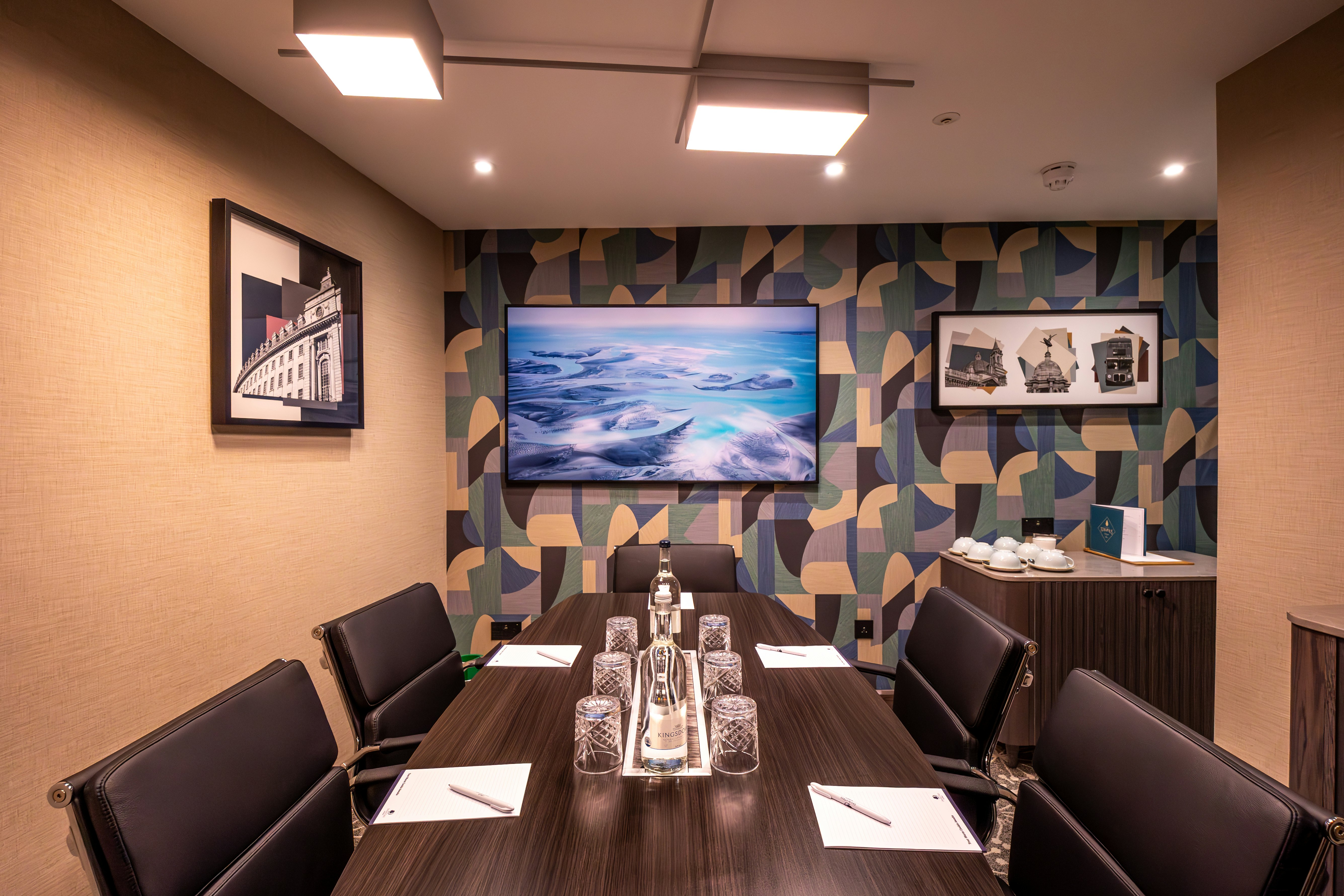 DoubleTree by Hilton London Victoria 55/56