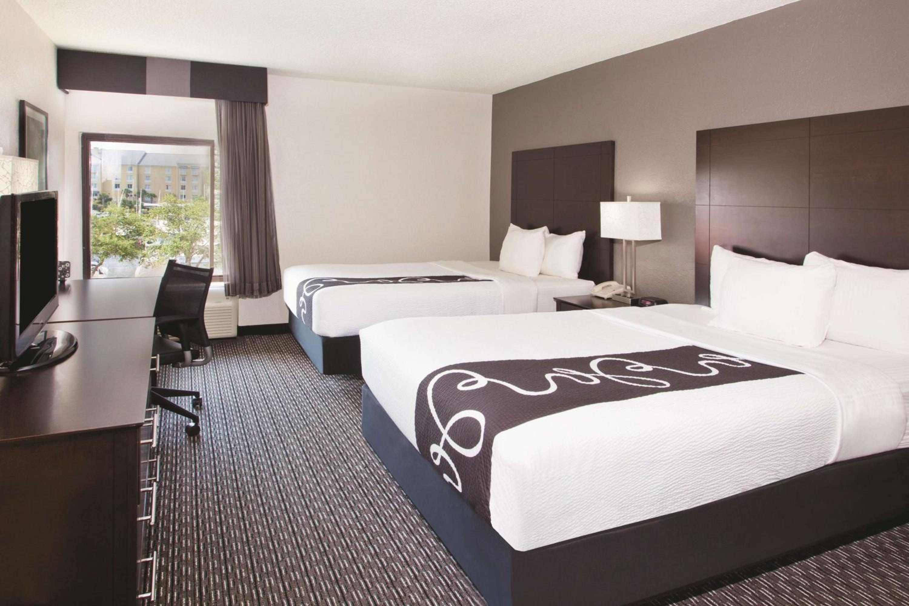 Exterior, 2 Double Beds