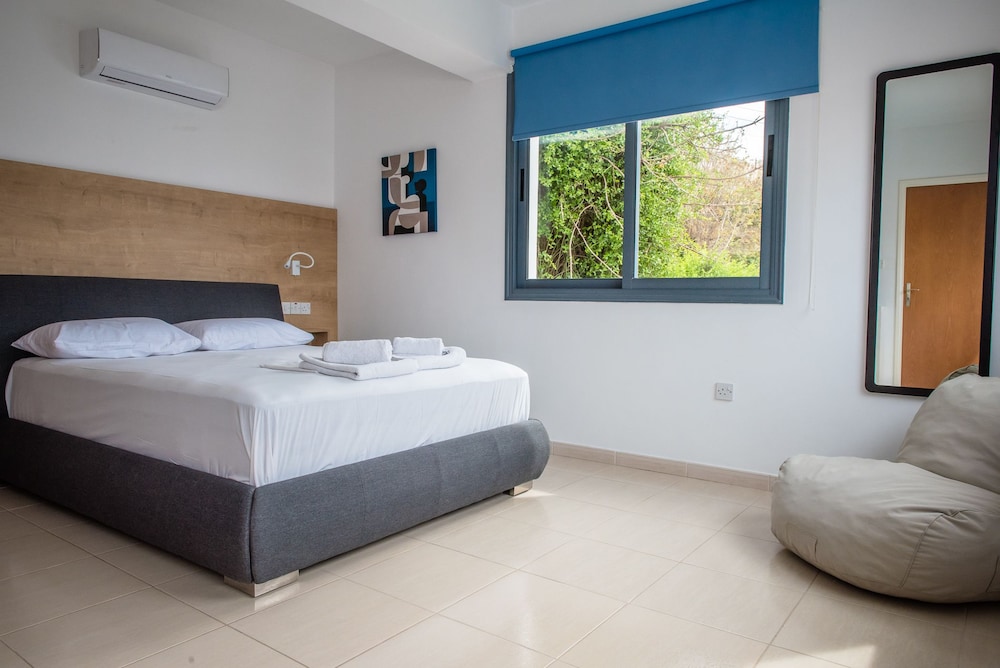 1 Bedroom, Apartment, Double Bed, Sea View, Two Story, Sofa