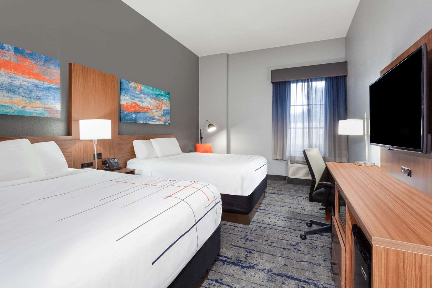 Sleep Inn & Suites St Petersburg Gateway 8/40