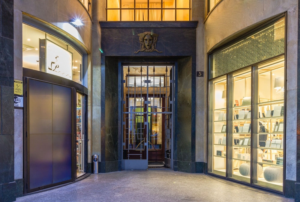 Aiello Rooms - San Babila 2/61