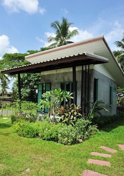 The Gleam Resort 3/29