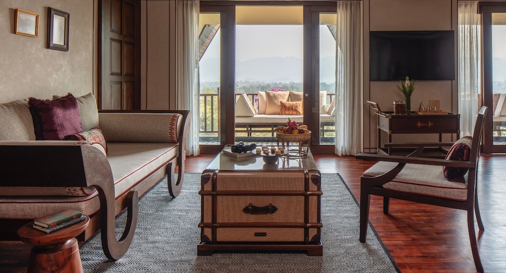 Anantara Golden Triangle Elephant Camp Resort 56/82
