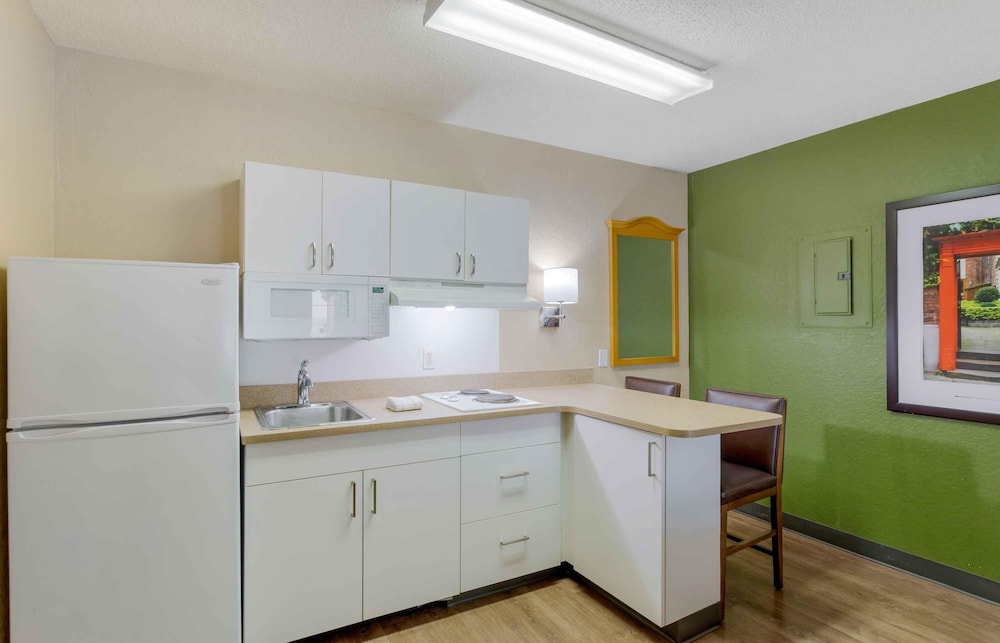 Extended Stay America - Phoenix - Mesa - West 55/57