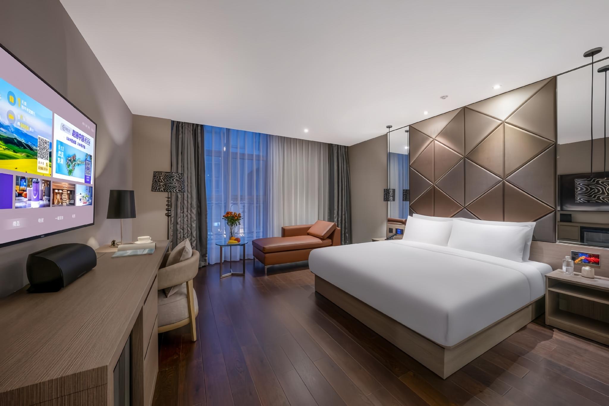 Crystal Orange Hotel (Tianjin Jinwan Square) 12/34
