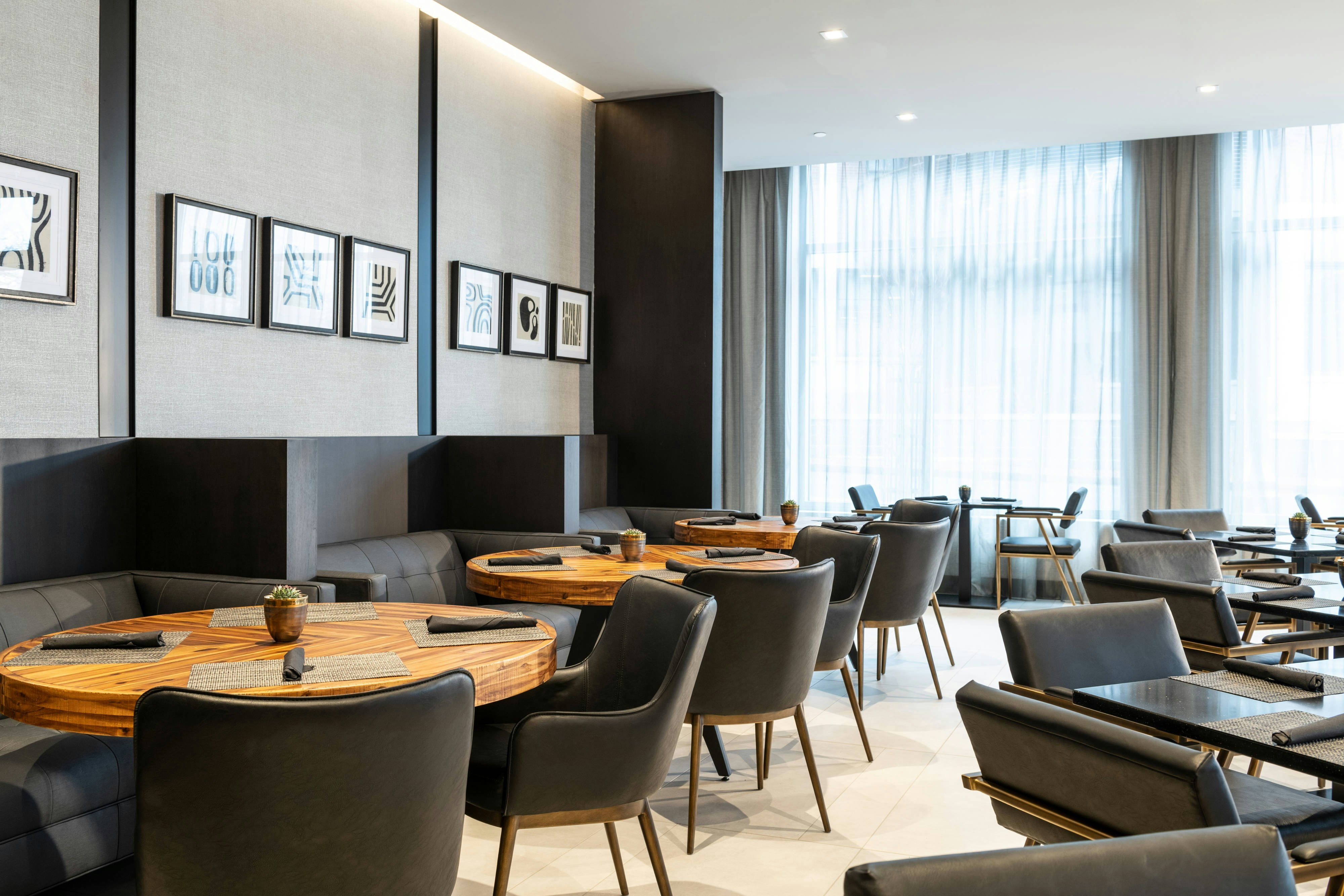 Ac Hotel By Marriott Portsmouth Downtown/Waterfront 66/77
