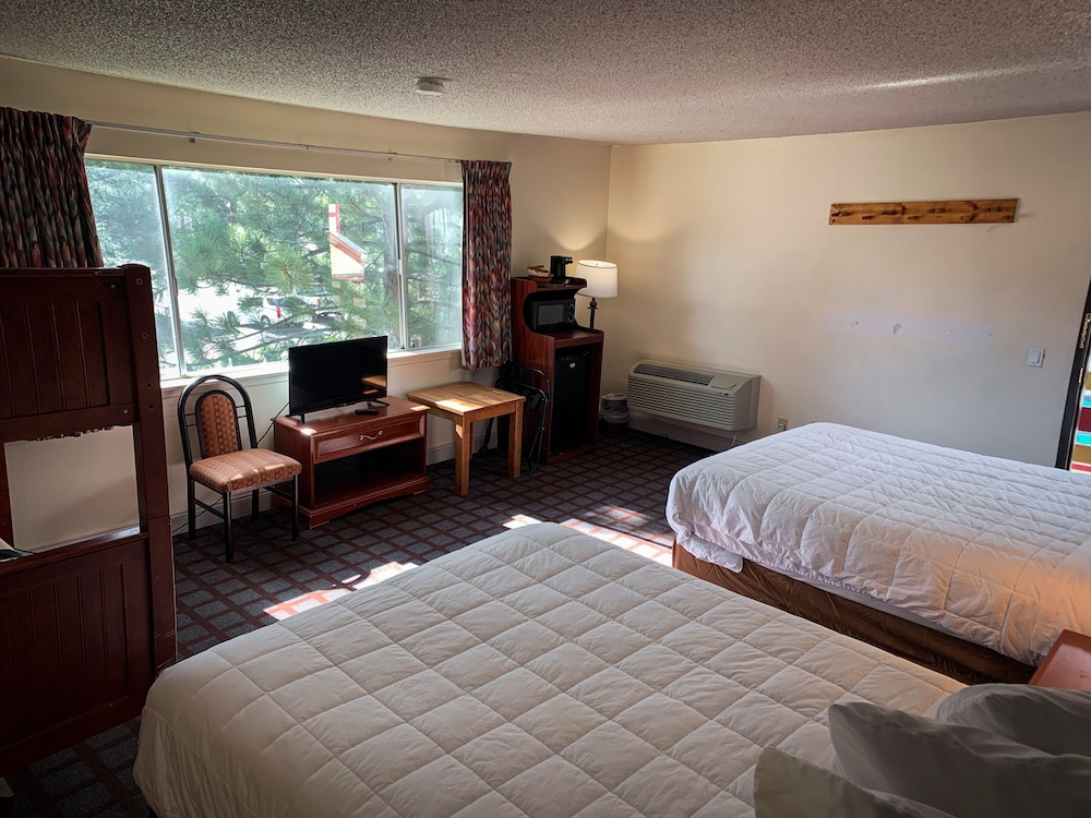 Ventura Grand Inn 20/39