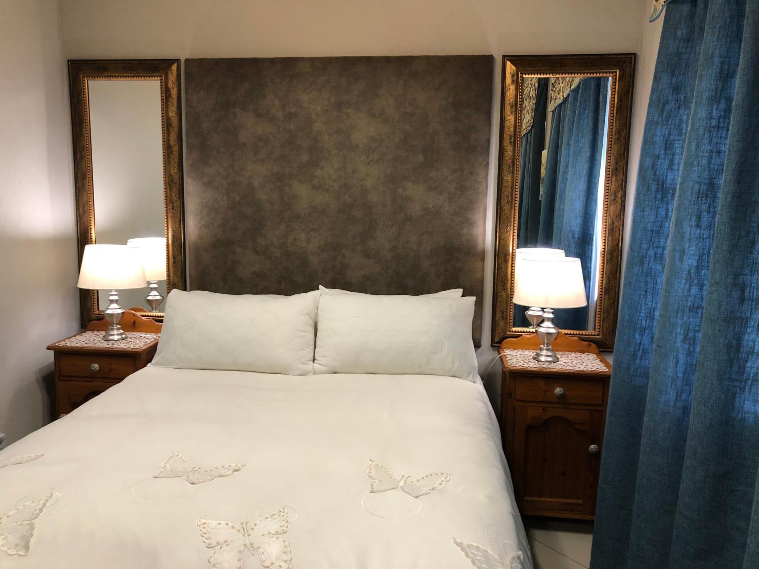Loch Athlone Overnight Accommodation 17/50