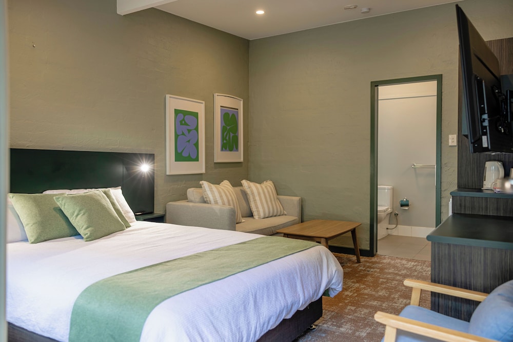 Everton Park Hotel 6/31
