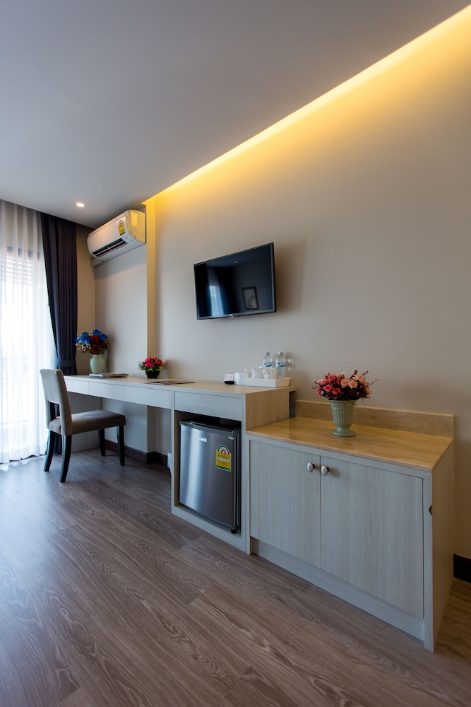 Rung Aroon Hotel By Le Siri 19/50