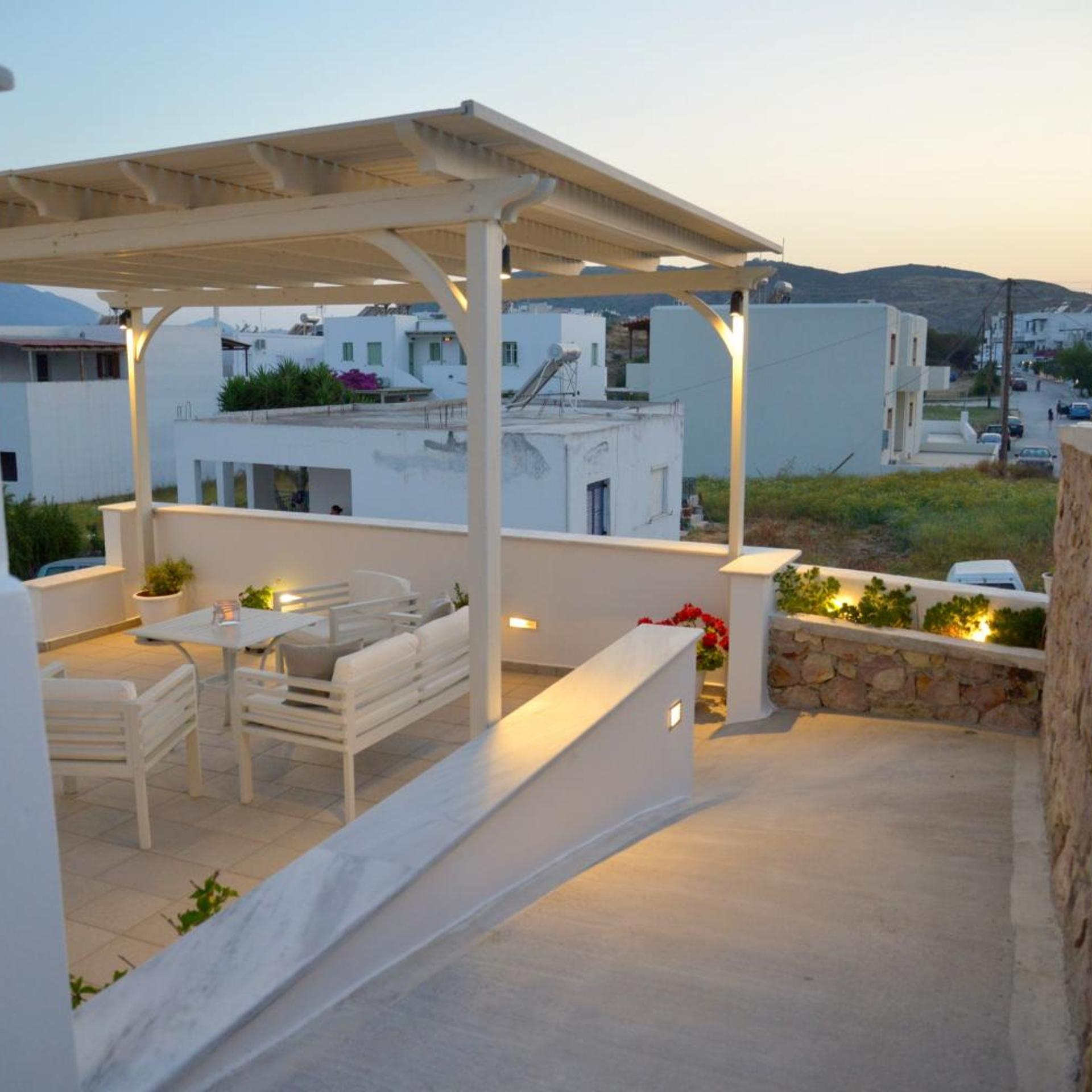 Ostria Hotel-Milos 43/51