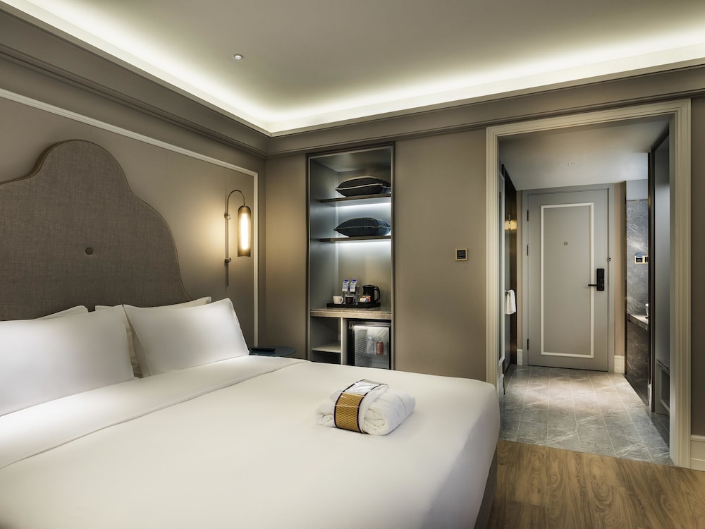Mercure Chengdu Chunxi 31/65
