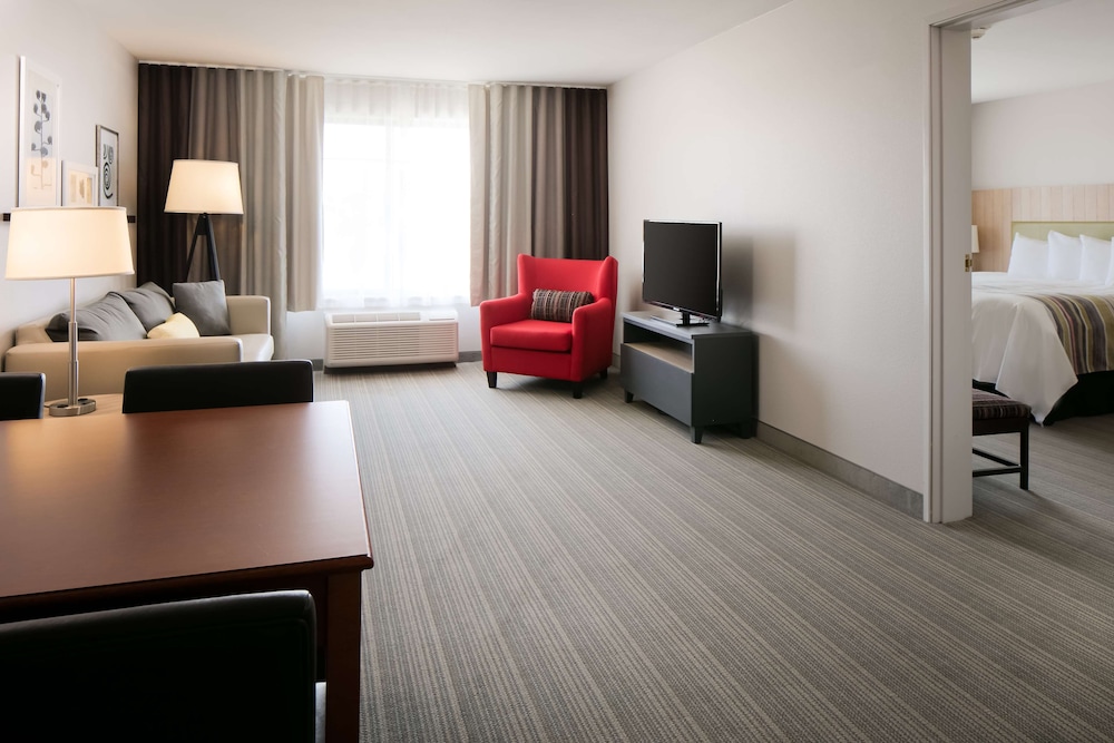 Country Inn & Suites by Radisson, Middleton - Madison West 14/38