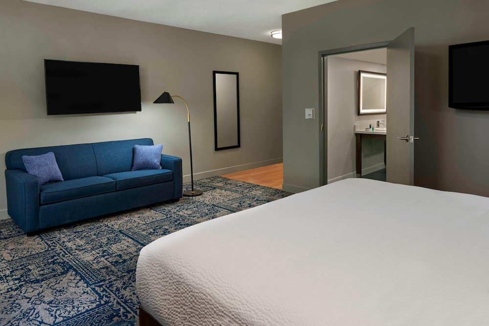 Four Points By Sheraton Toronto Airport 12/50