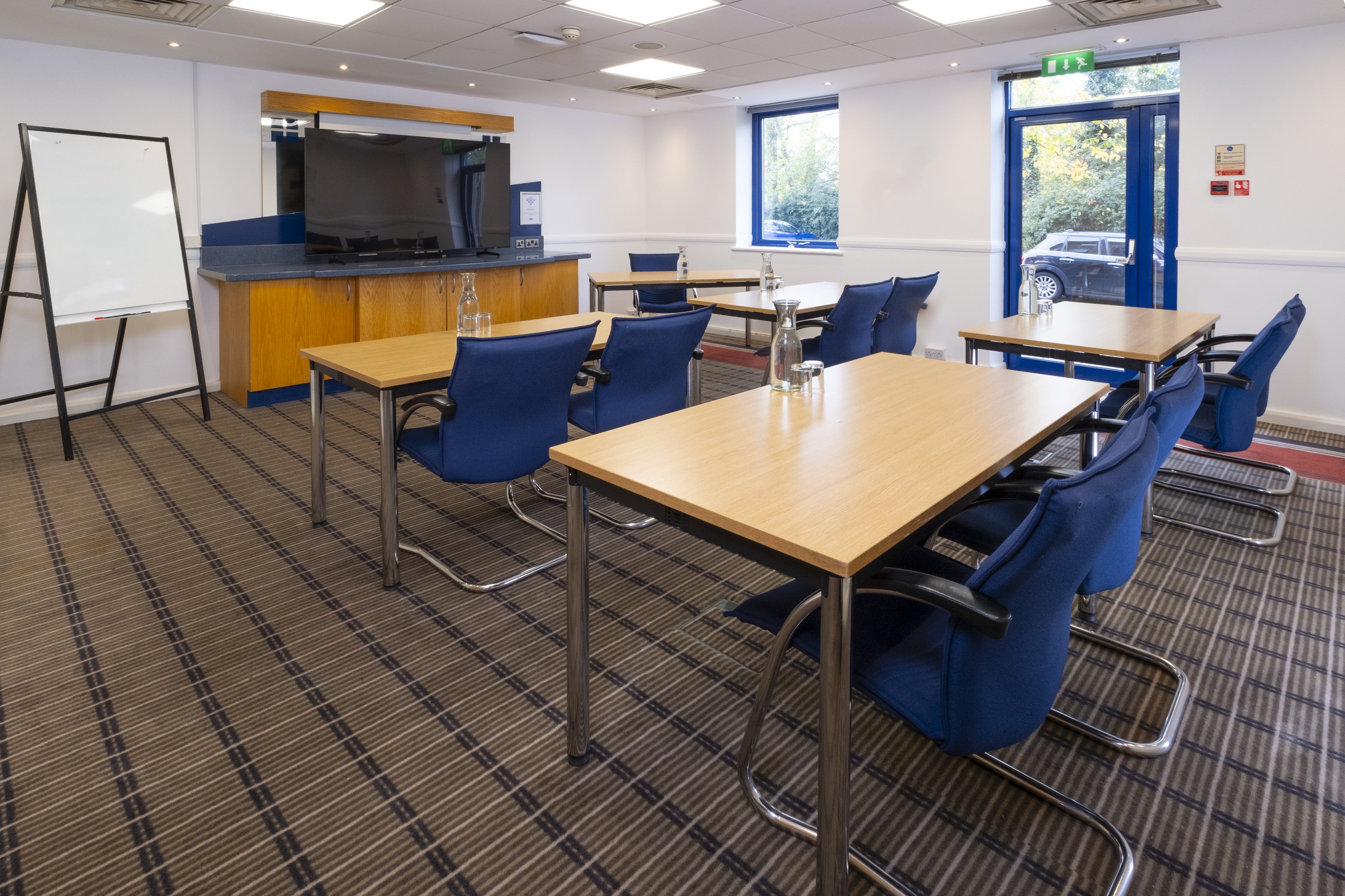 Holiday Inn Express Droitwich Spa 32/45