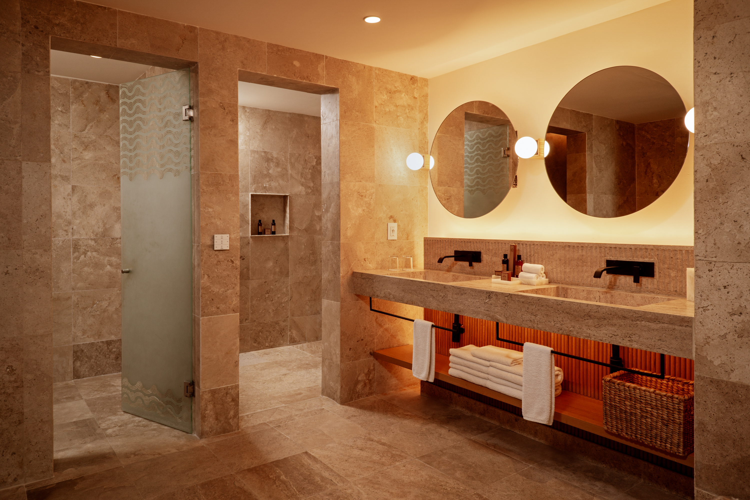 SWIM UP, JUNIOR SUITE, ADULT ONLY