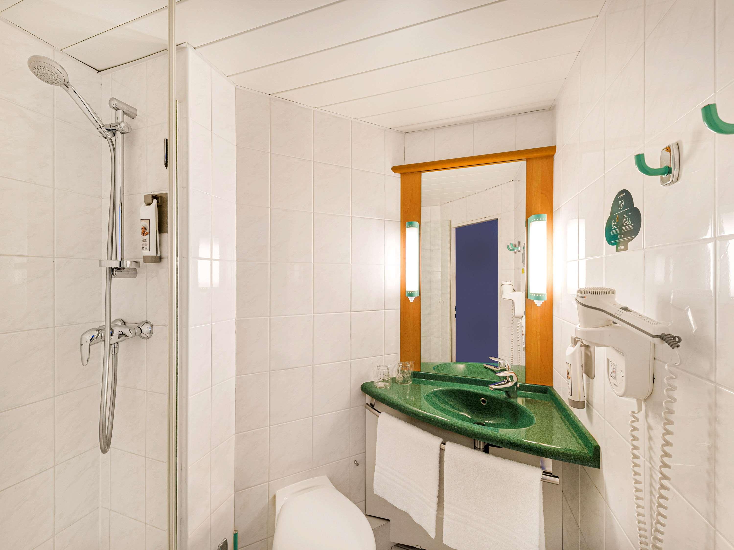 غرفة قياسية بسرير مزدوج أو سريرين منفصلين، Ibis Praha Mala Strana 6/6